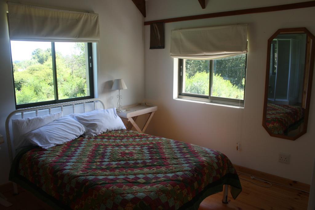 Fijnbosch Cottage And Camping Stormsrivier Bilik gambar